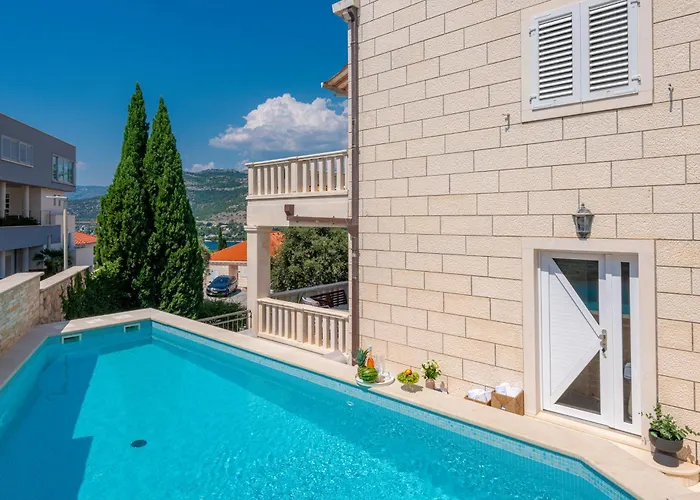 Apartment Barbara With Private Pool